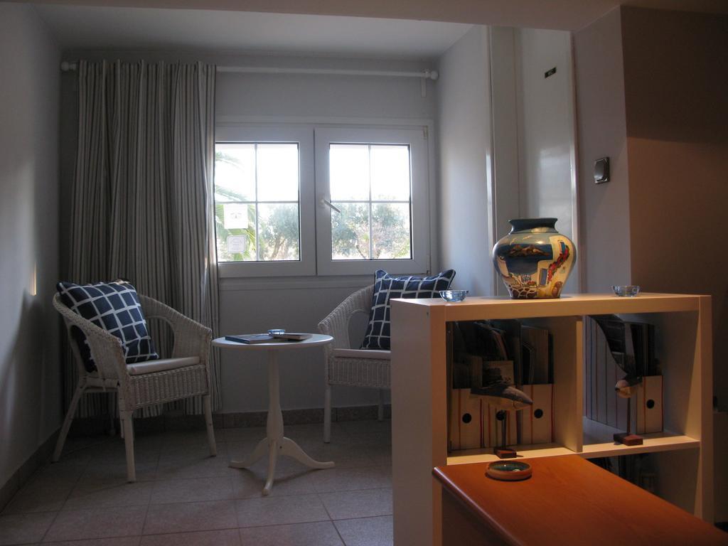 Seaview Aparthotel เนอาโปติไดอา ภายนอก รูปภาพ
