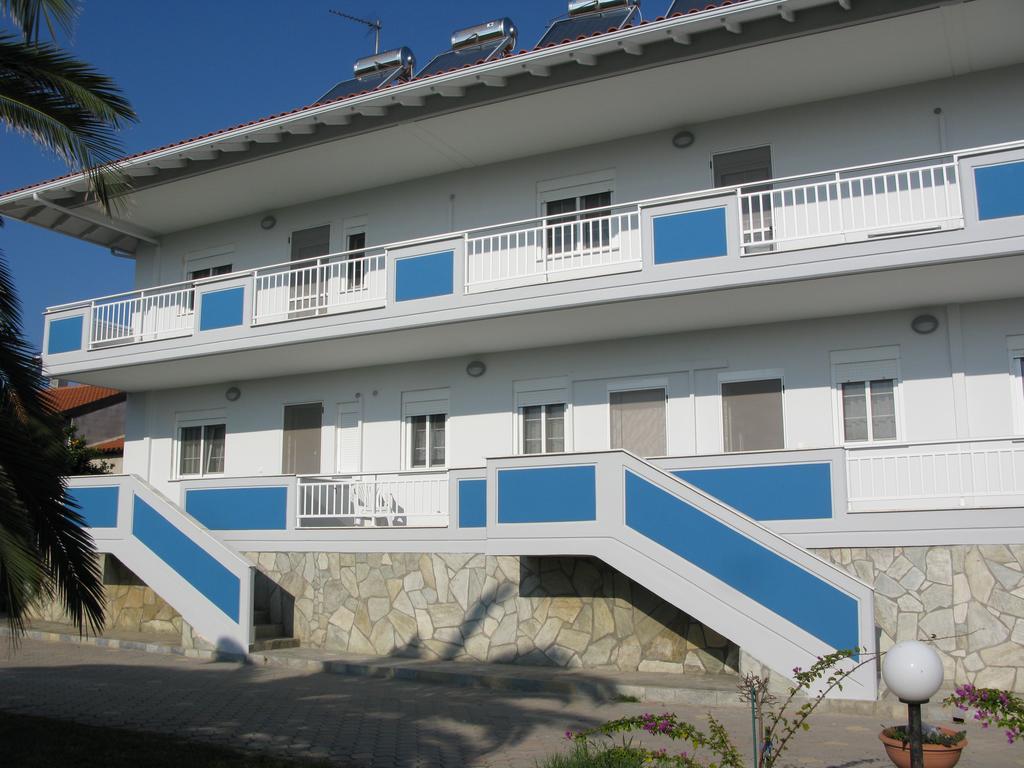 Seaview Aparthotel เนอาโปติไดอา ภายนอก รูปภาพ