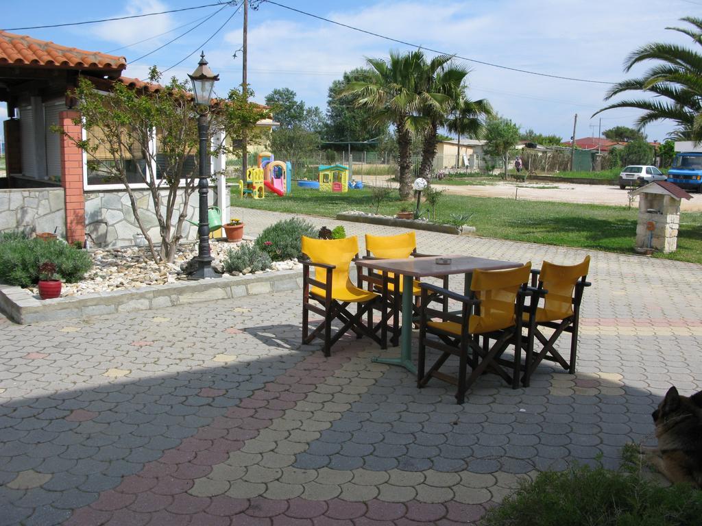 Seaview Aparthotel เนอาโปติไดอา ภายนอก รูปภาพ